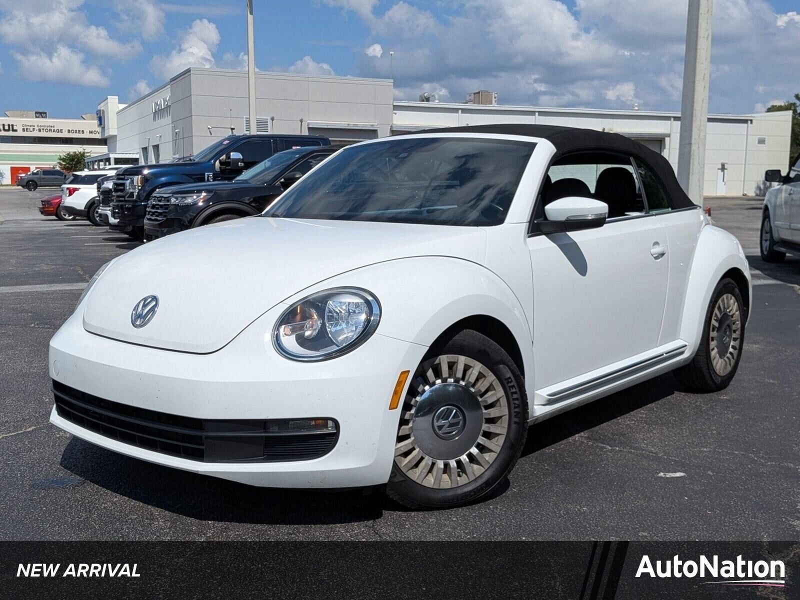 2016 VOLKSWAGEN Beetle