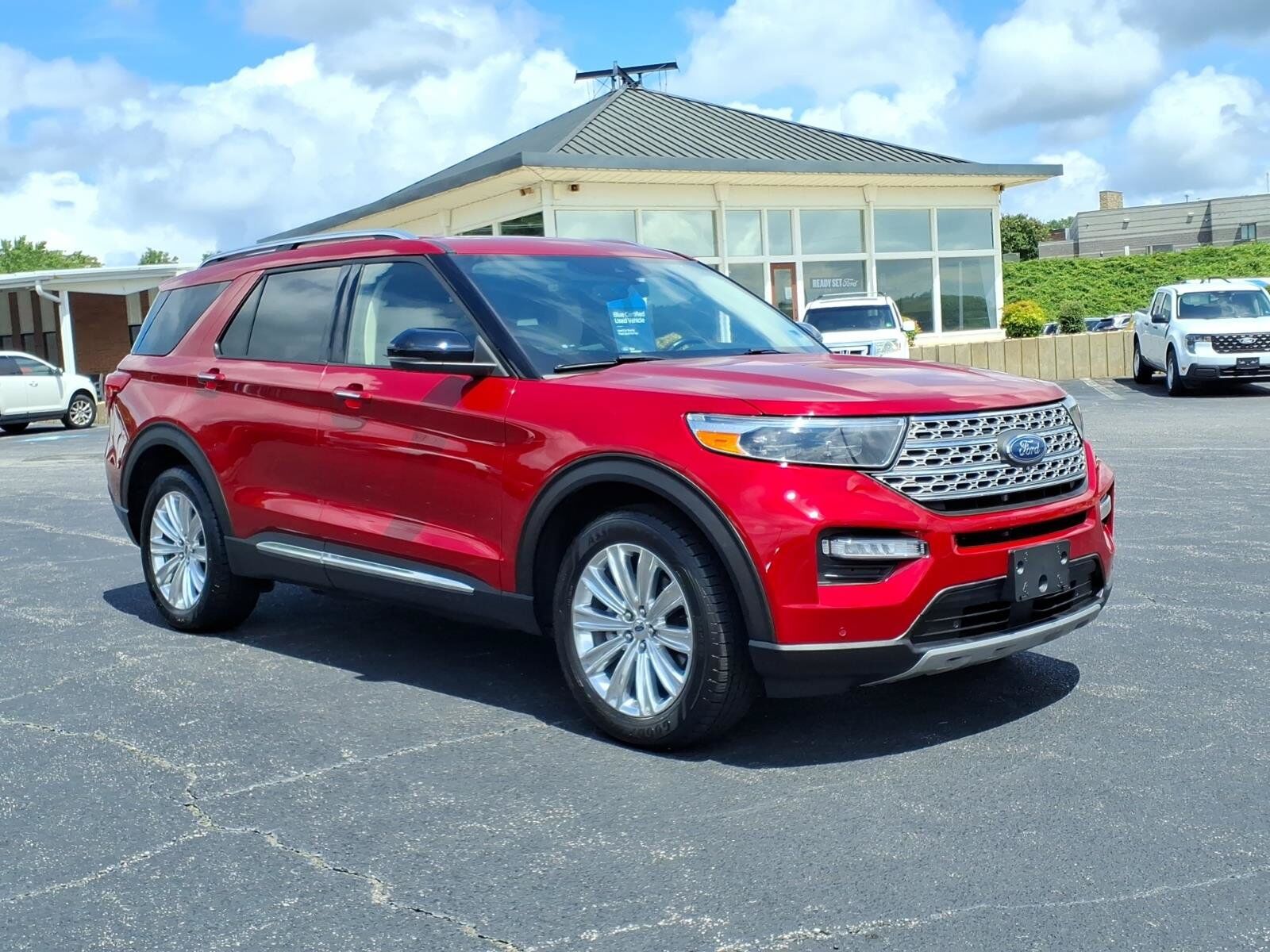 2021 FORD Explorer