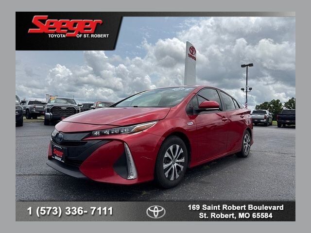 2022 TOYOTA Prius