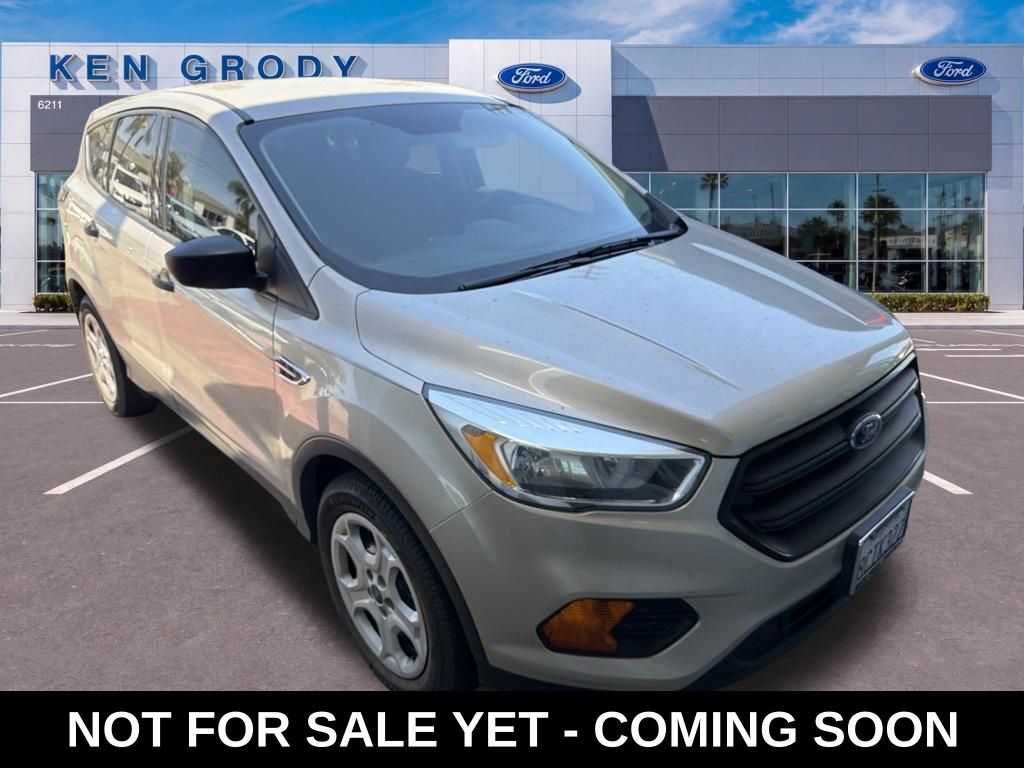 2017 FORD Escape