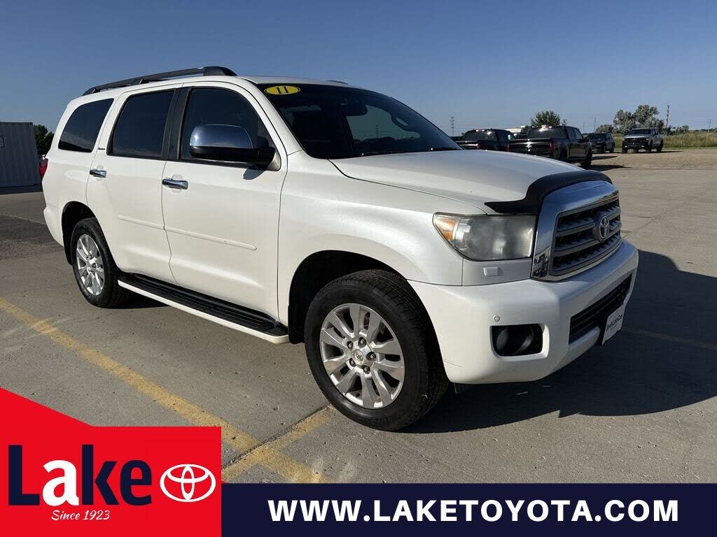 2011 TOYOTA Sequoia