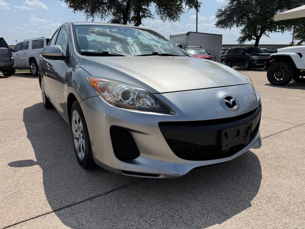 2012 MAZDA Mazda3