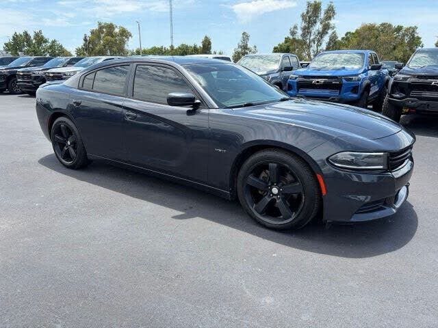 2016 DODGE Charger
