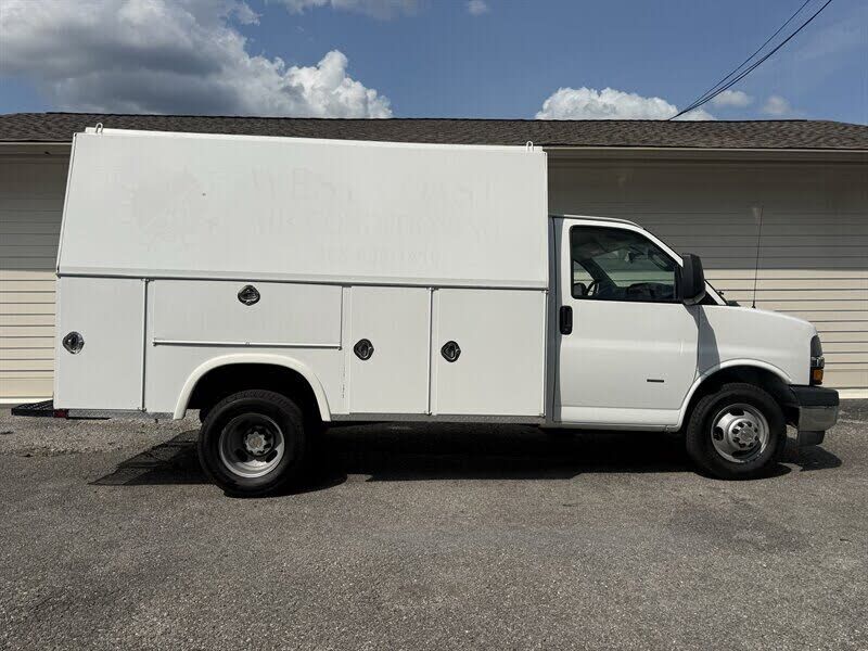 2018 CHEVROLET Express