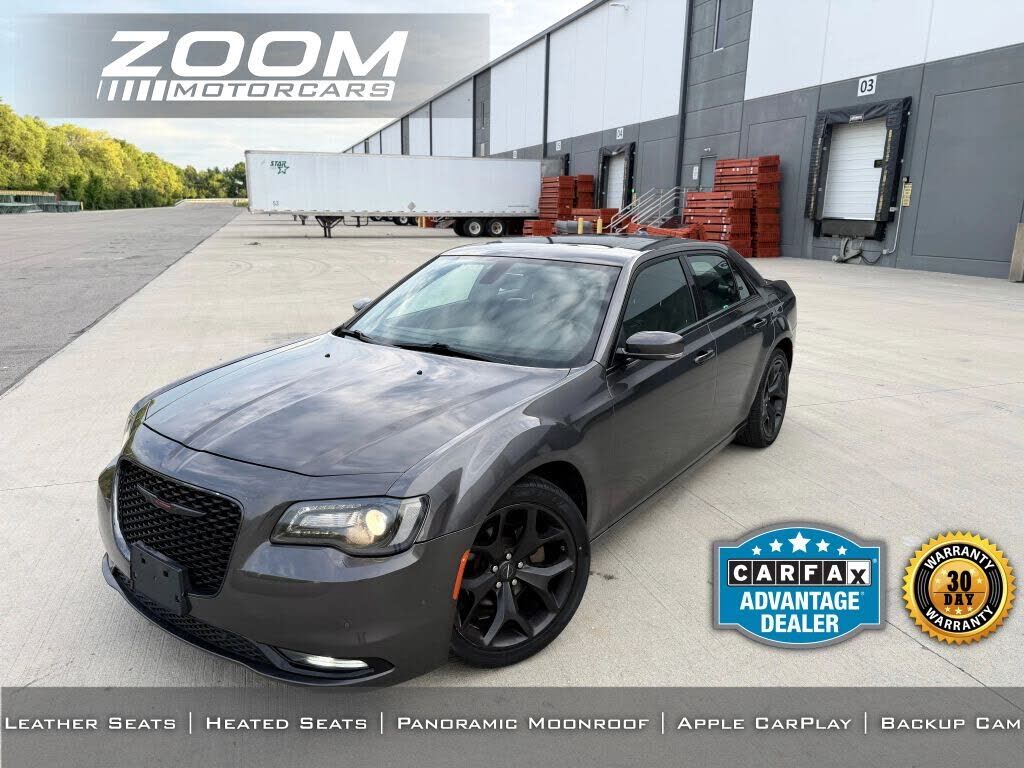 2022 CHRYSLER 300
