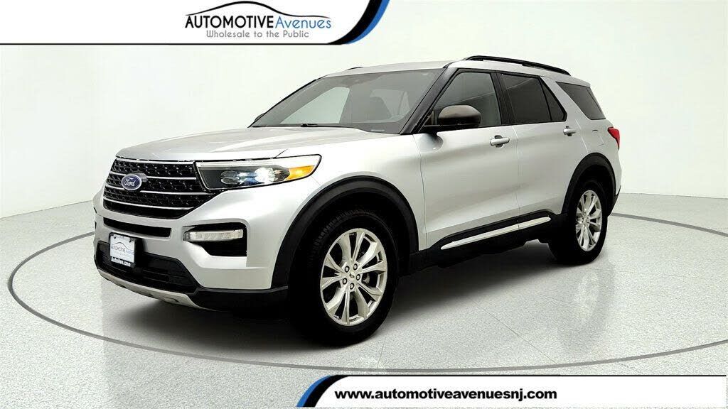 2020 FORD Explorer