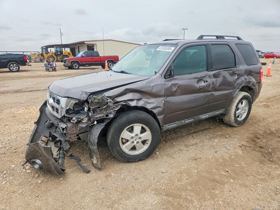 2011 FORD Escape