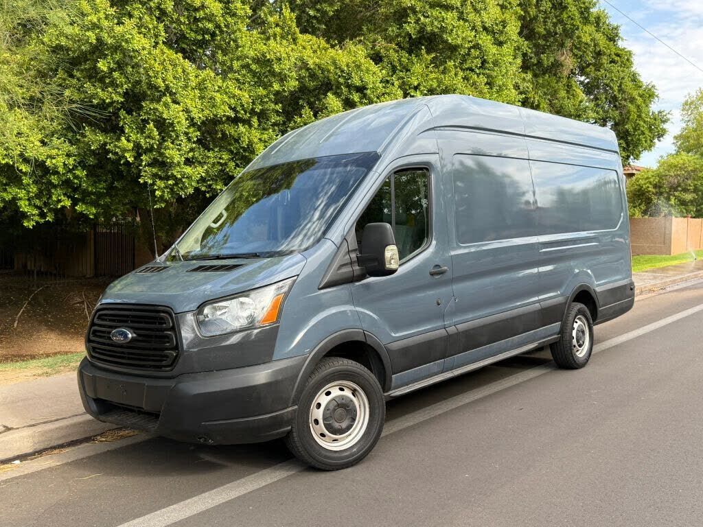 2019 FORD Transit