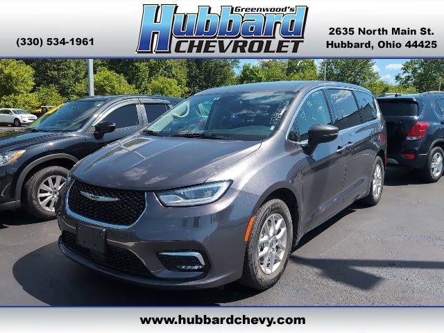 2023 CHRYSLER Pacifica