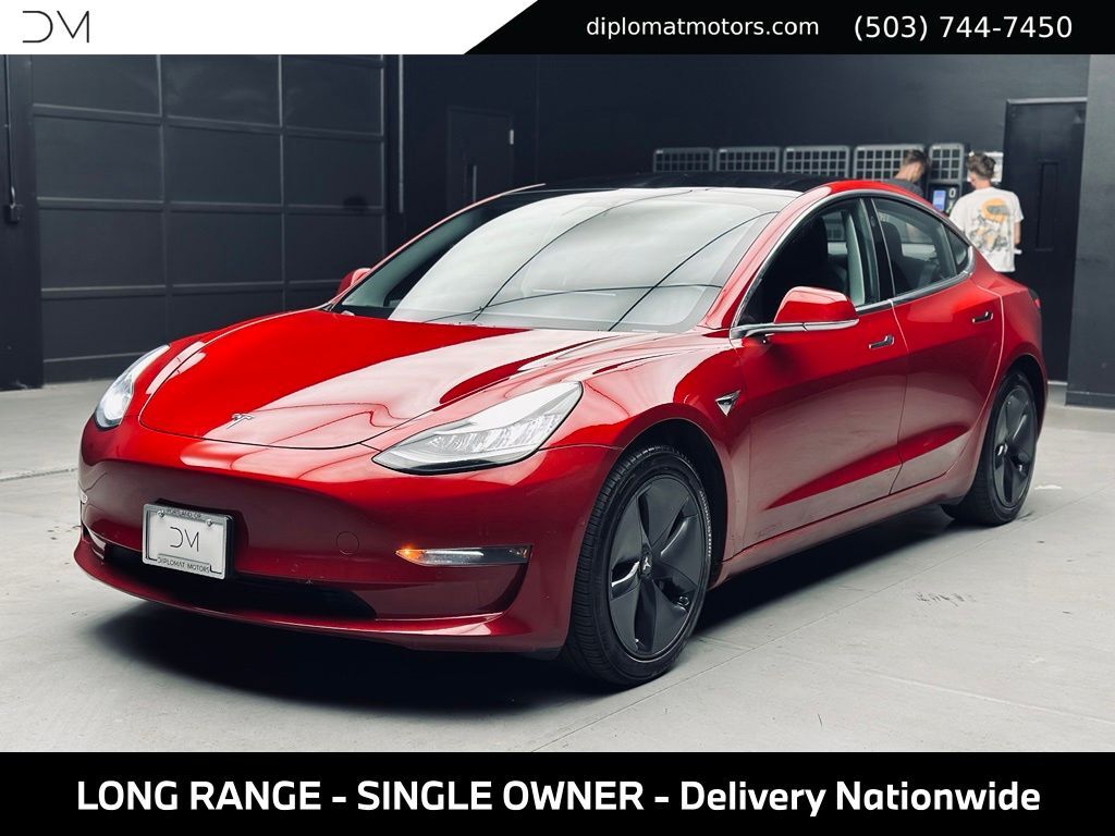 2018 TESLA Model 3
