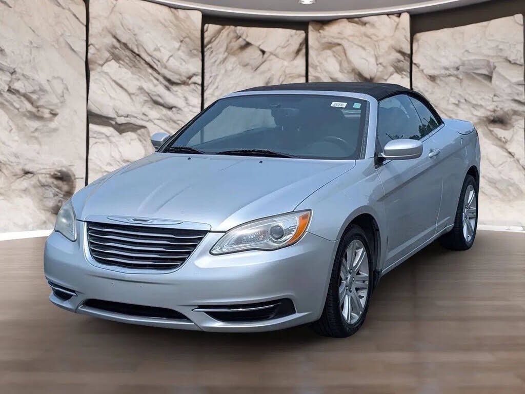 2012 CHRYSLER 200