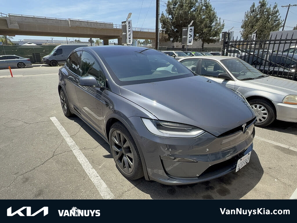 2023 TESLA Model X