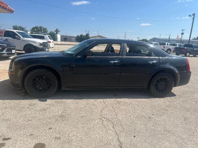 2010 CHRYSLER 300