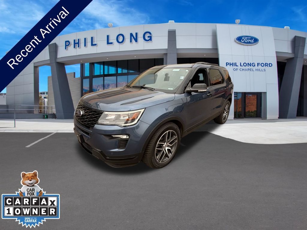 2018 FORD Explorer