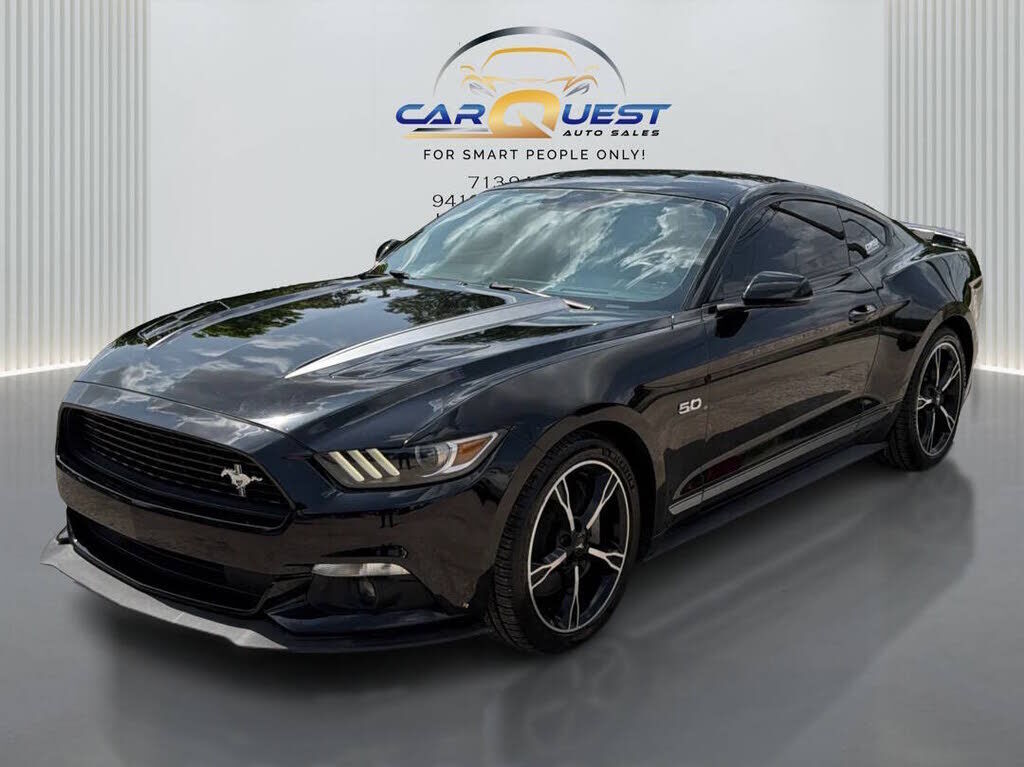 2017 FORD Mustang