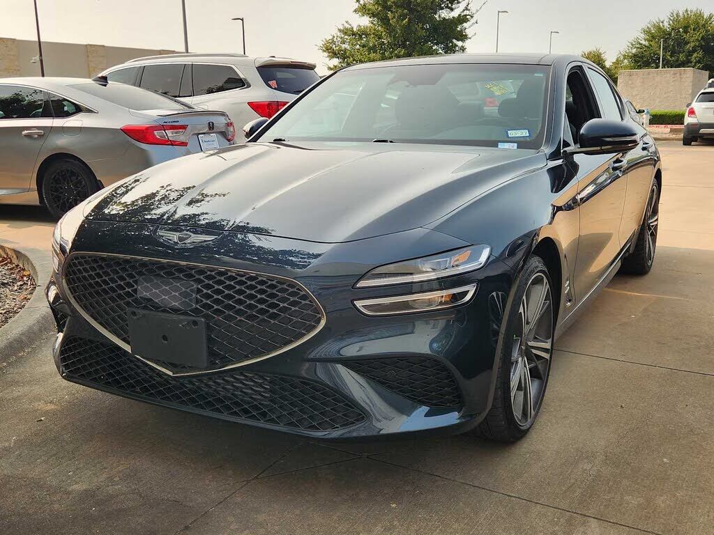 2025 GENESIS G70