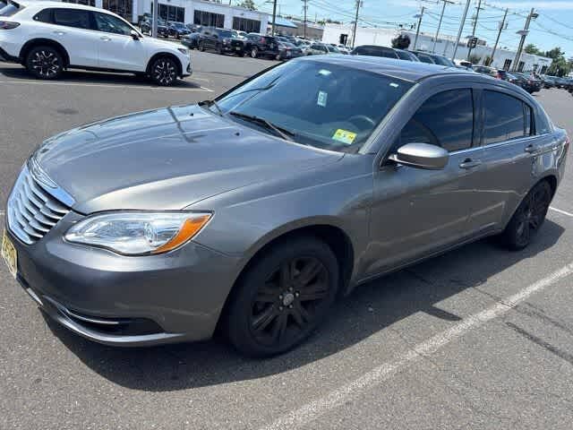 2013 CHRYSLER 200