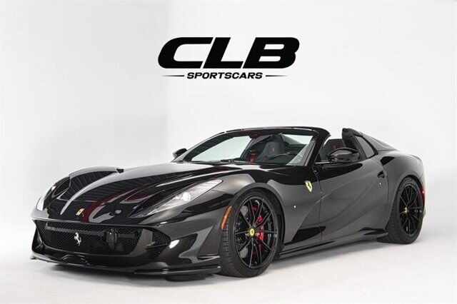 2022 FERRARI 812GTS