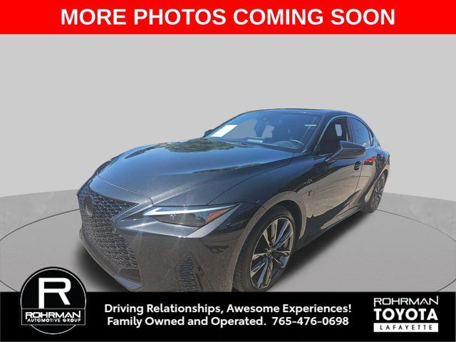 2023 LEXUS IS