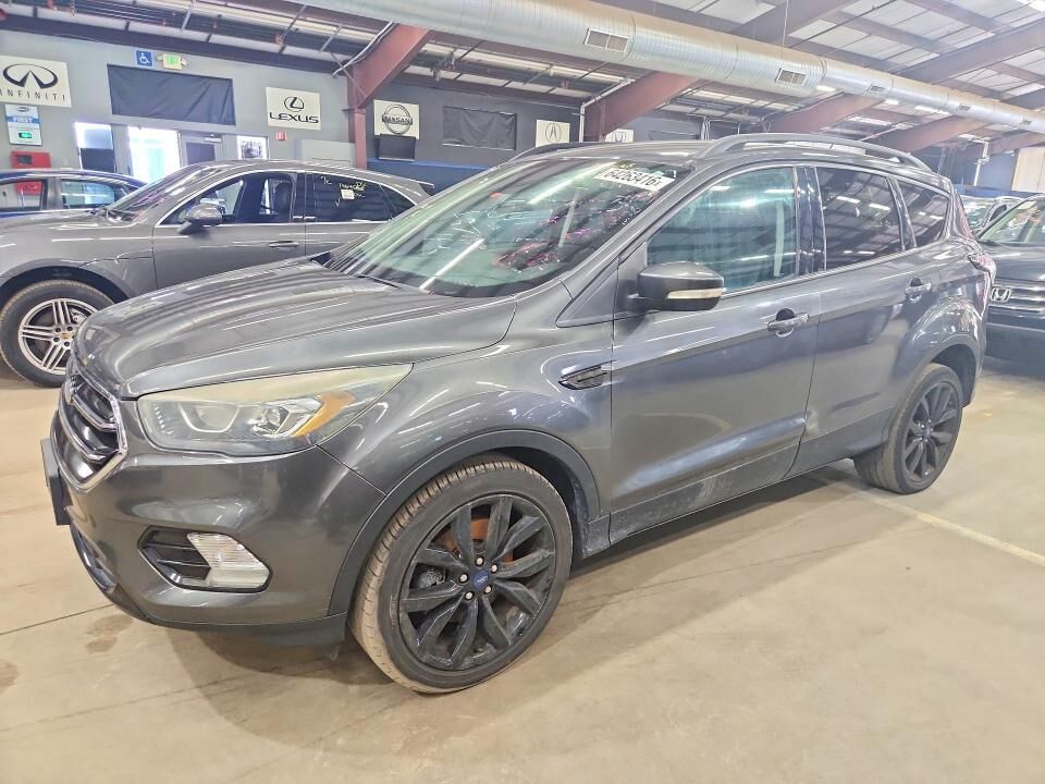 2017 FORD Escape