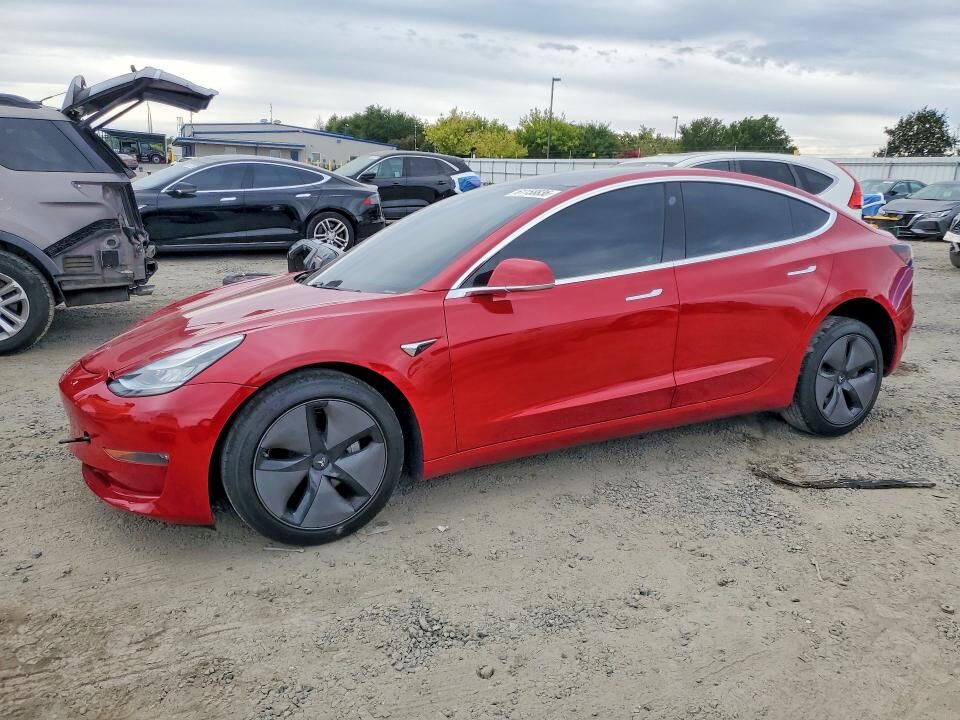 2019 TESLA Model 3