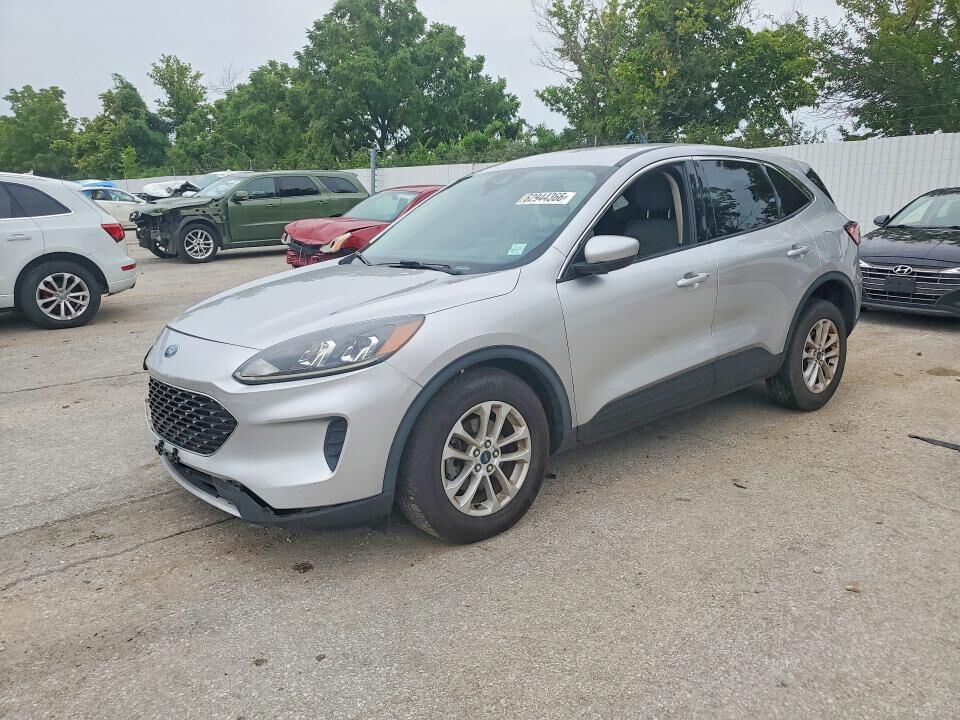 2020 FORD Escape