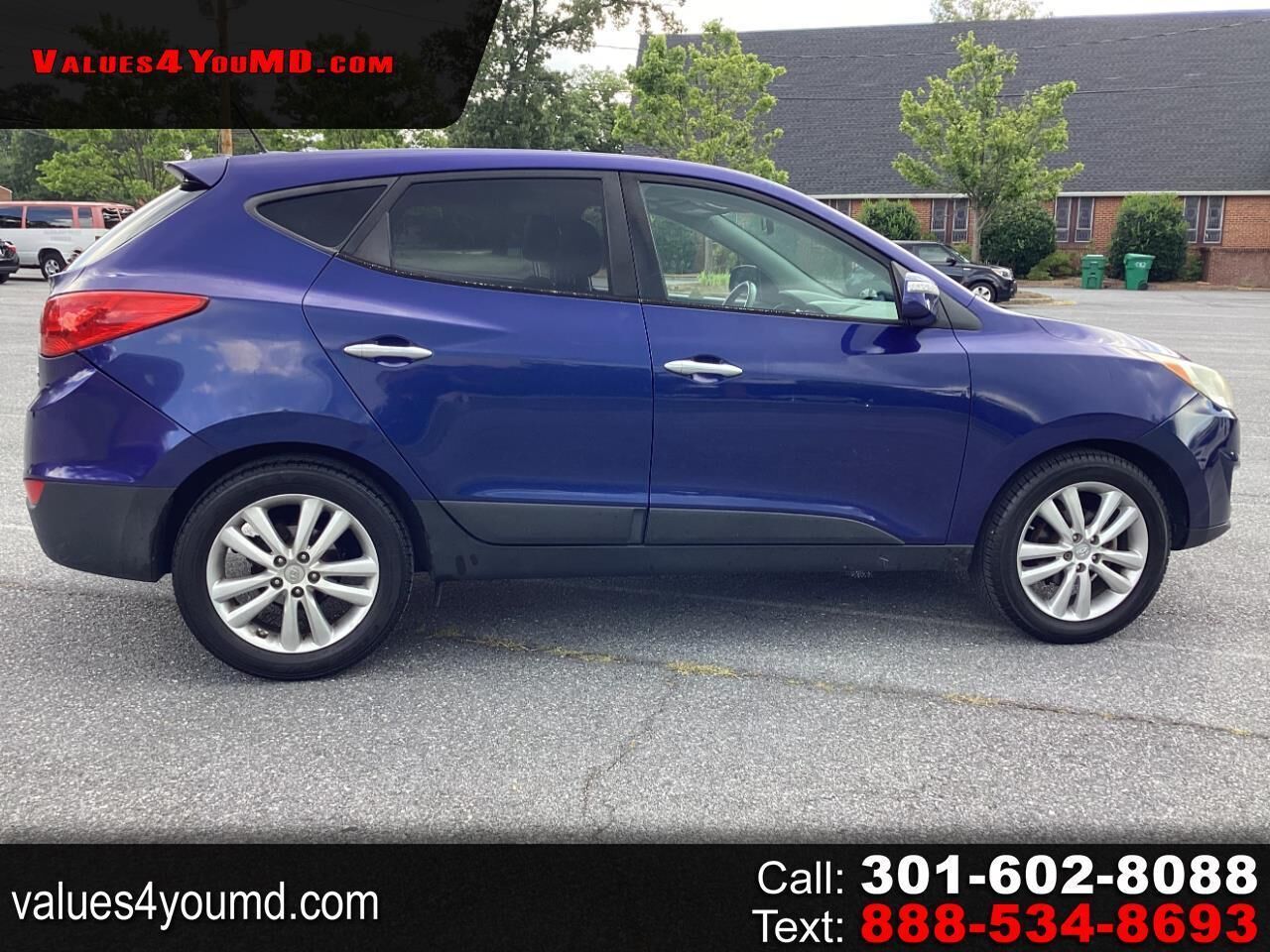 2011 HYUNDAI Tucson