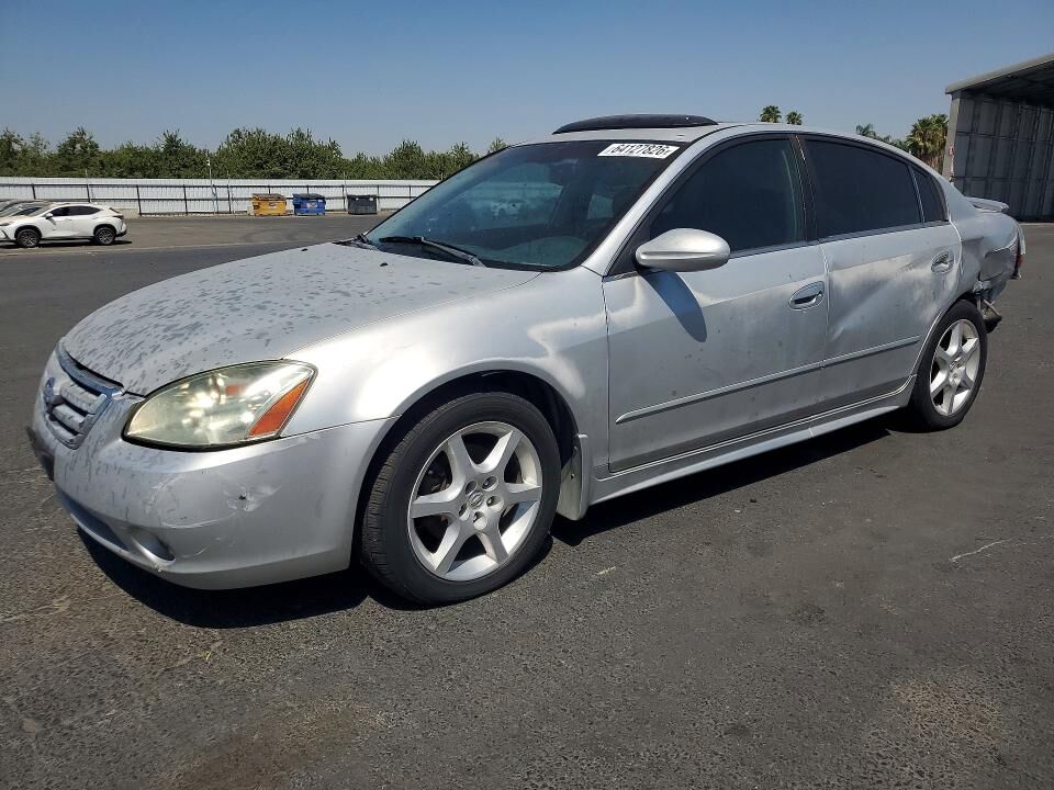 2002 NISSAN Altima