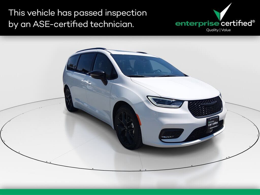 2025 CHRYSLER Pacifica