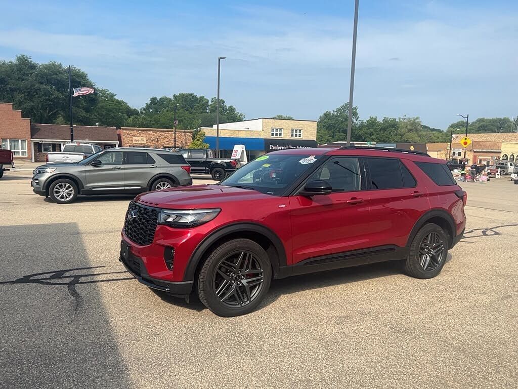 2025 FORD Explorer