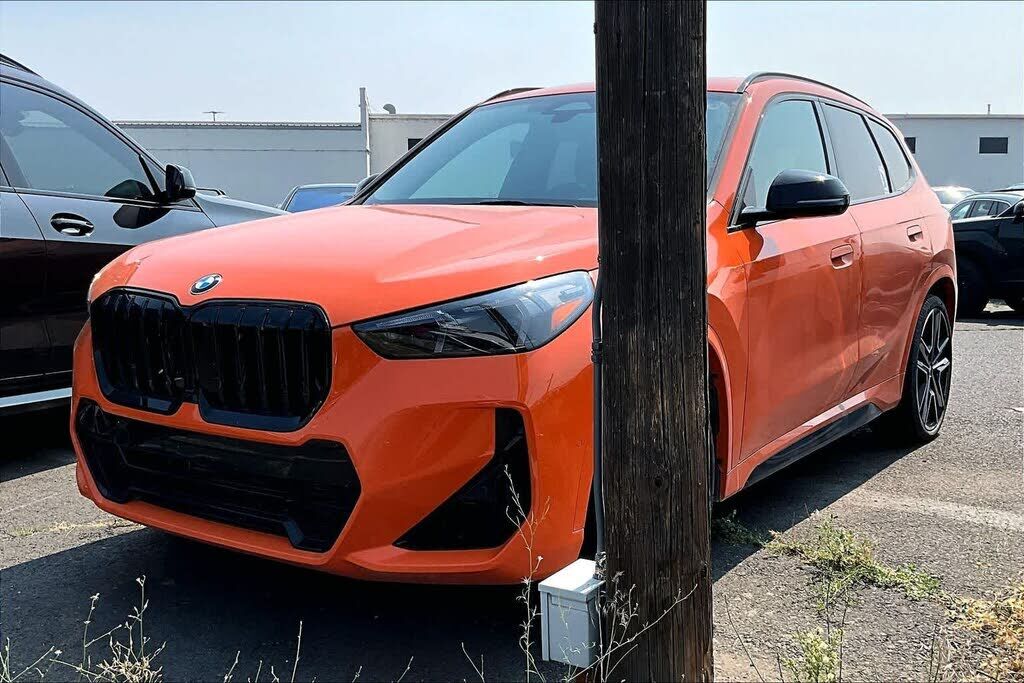 2025 BMW X1