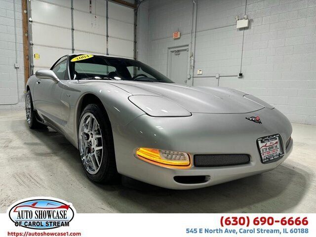 2004 CHEVROLET Corvette