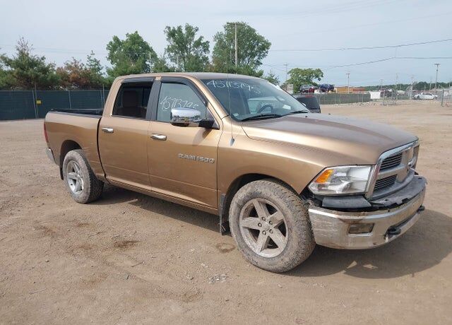 2012 DODGE Ram