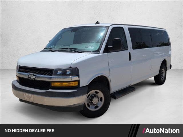 2020 CHEVROLET Express
