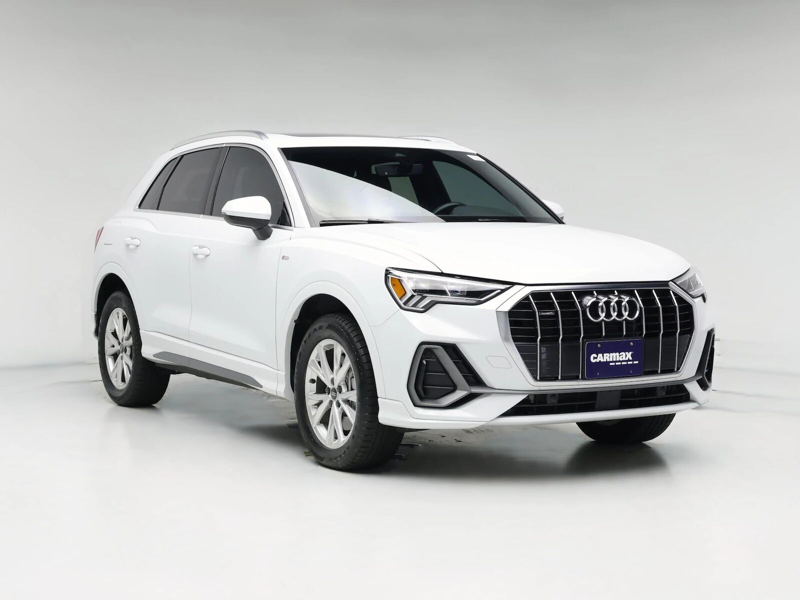 2024 AUDI Q3