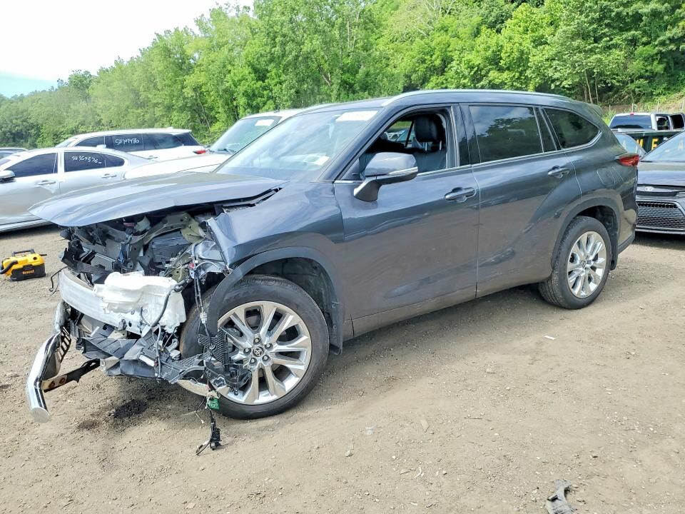 2023 TOYOTA Highlander