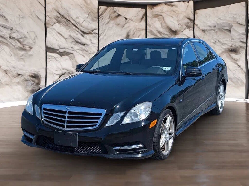 2012 MERCEDES-BENZ E-Class