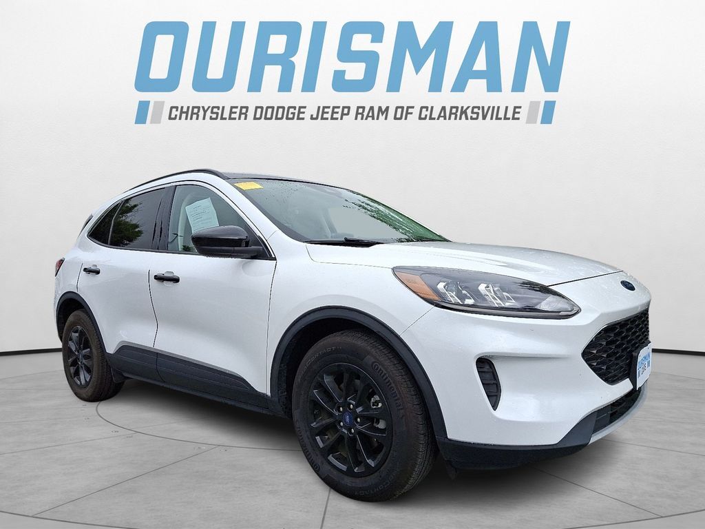 2022 FORD Escape