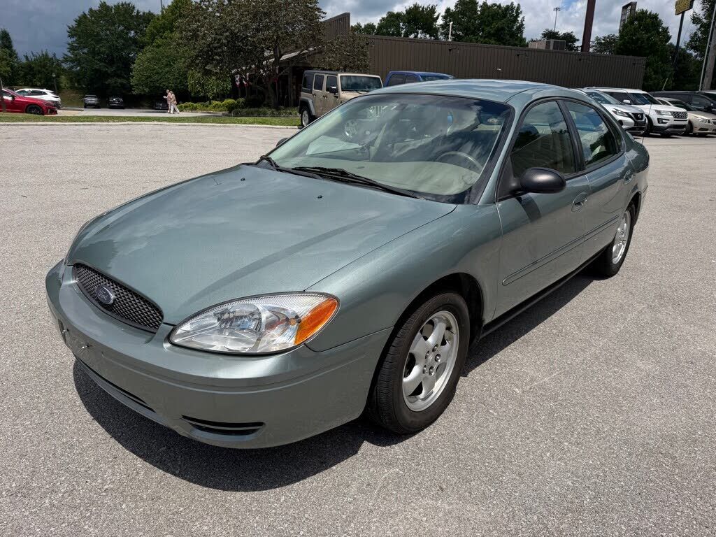 2007 FORD Taurus