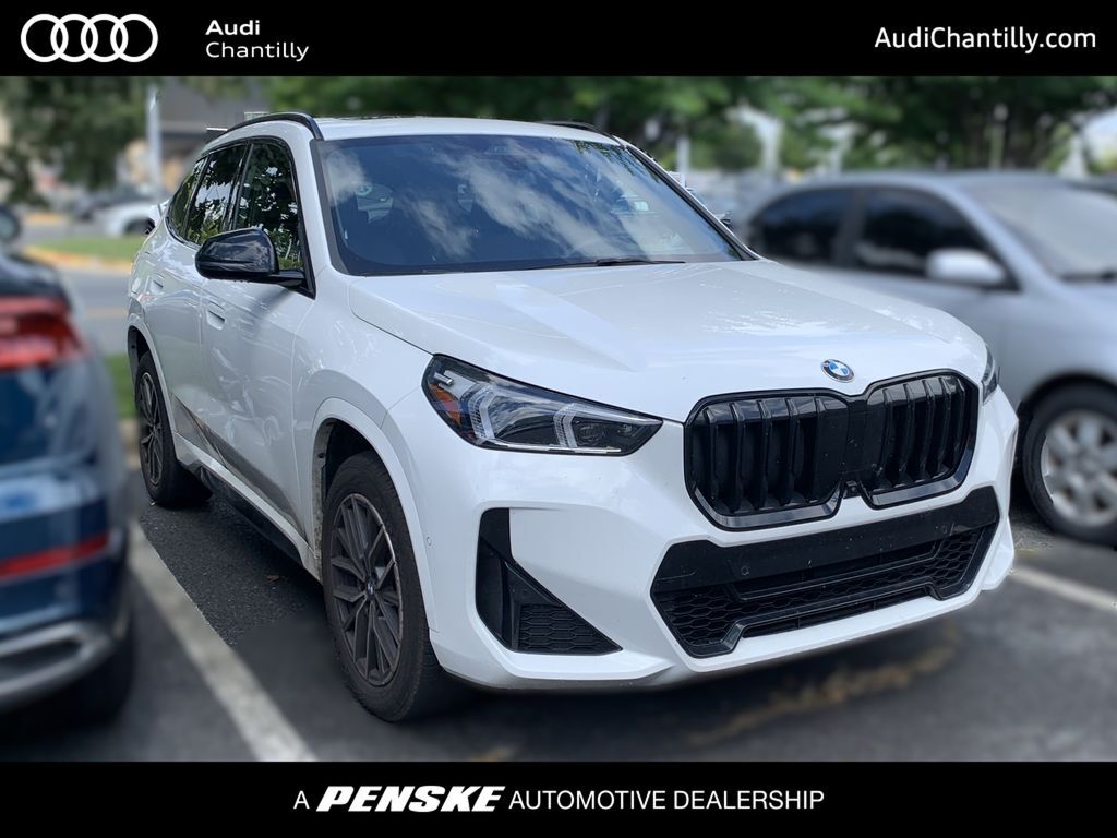 2023 BMW X1