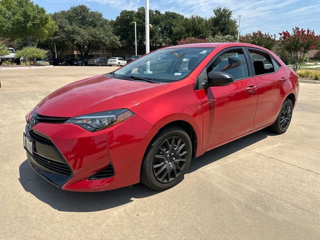 2018 TOYOTA Corolla