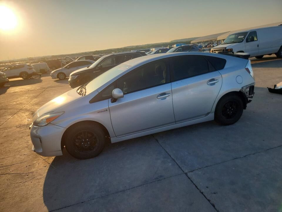 2014 TOYOTA PRIUS