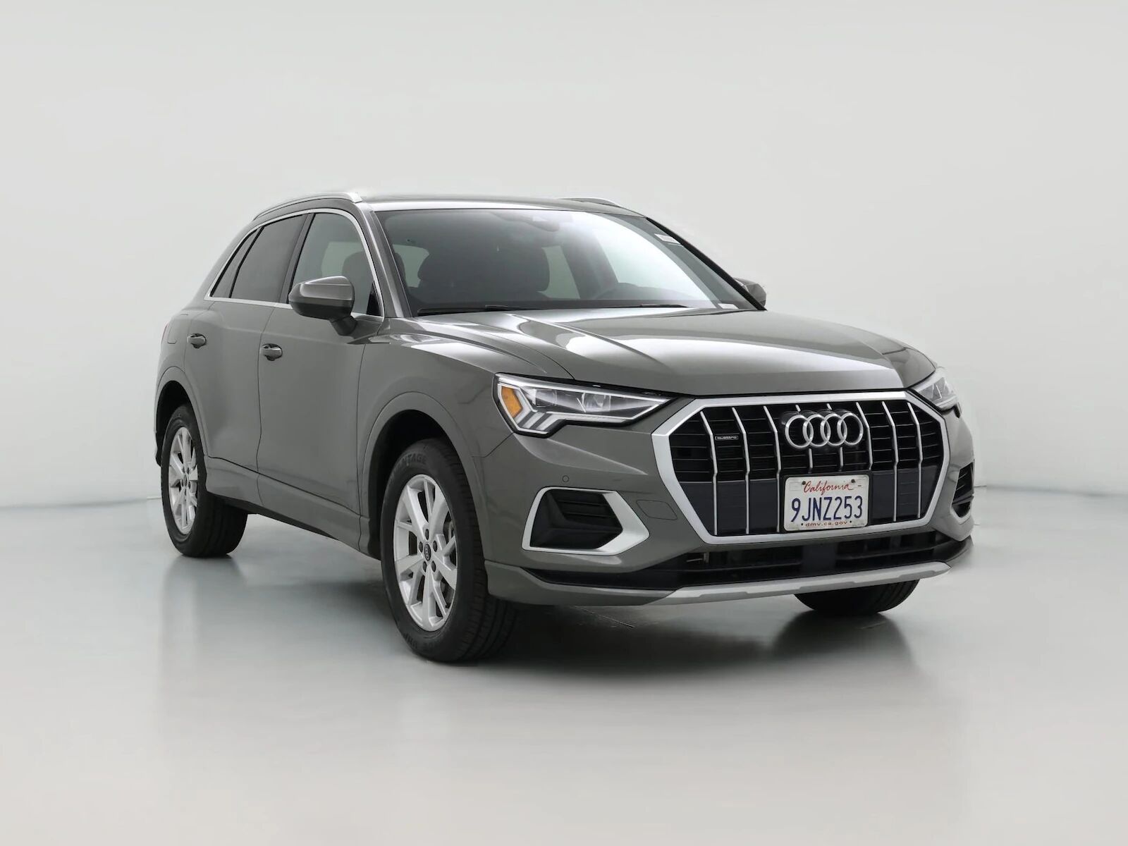 2023 AUDI Q3
