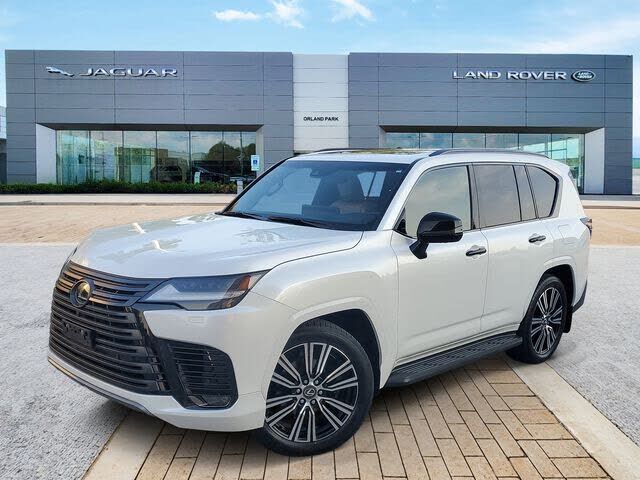 2024 LEXUS LX