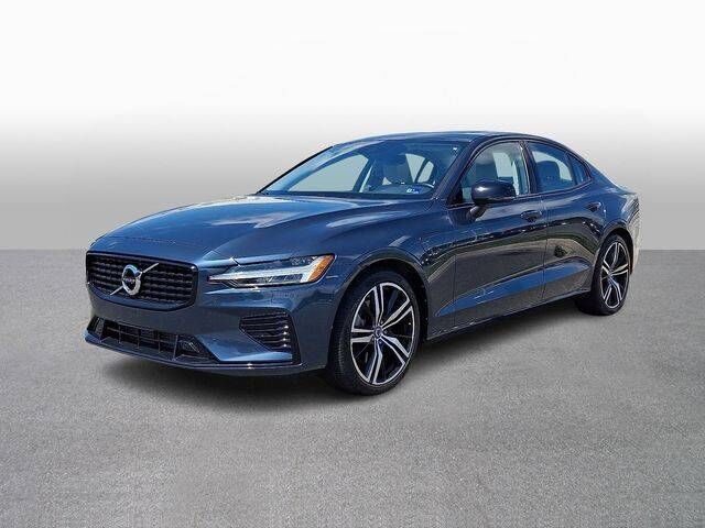 2022 VOLVO S60
