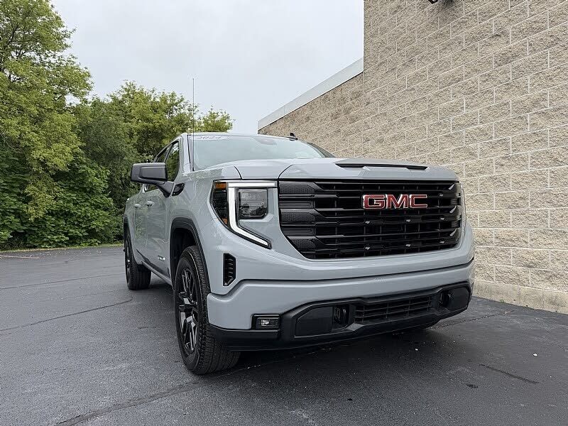 2024 GMC Sierra