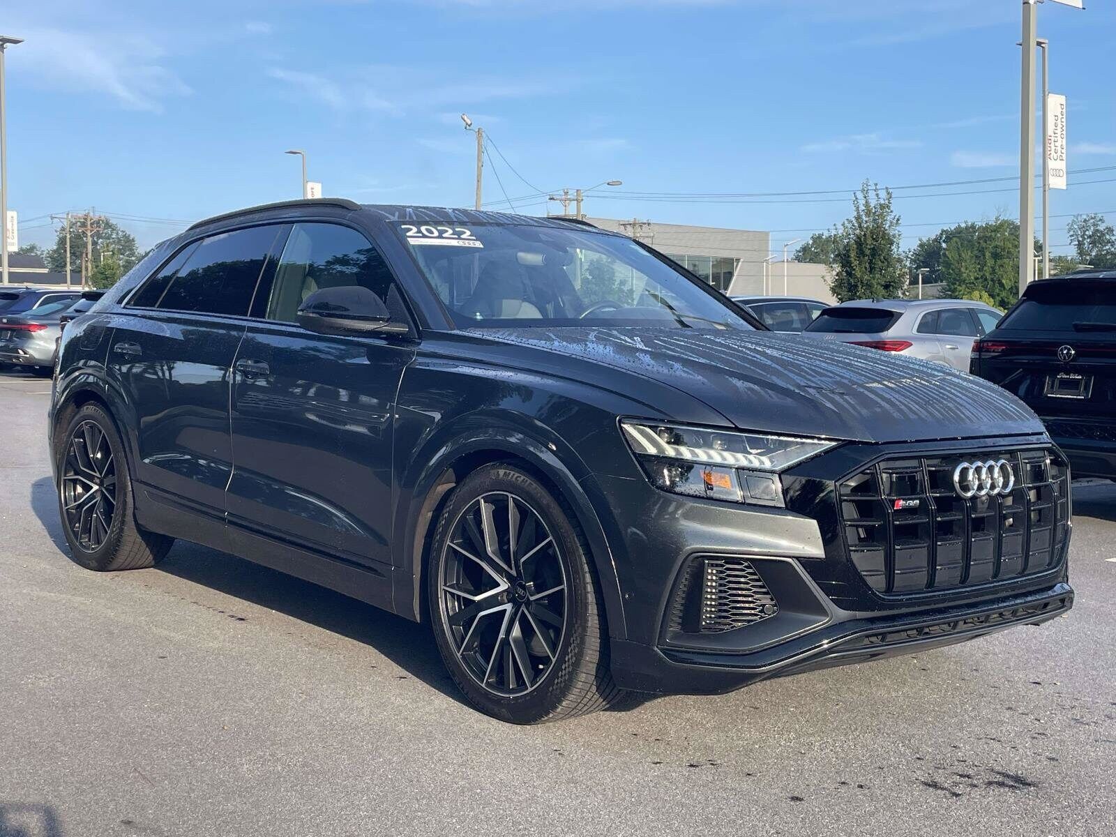 2022 AUDI SQ8