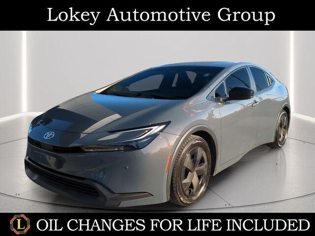 2024 TOYOTA PRIUS