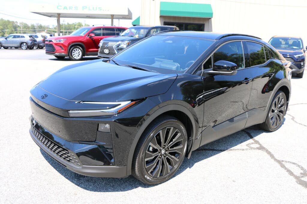 2026 TOYOTA C-HR