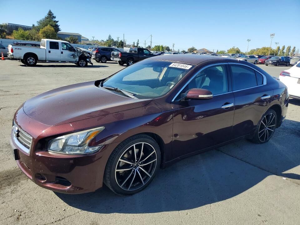 2014 NISSAN Maxima